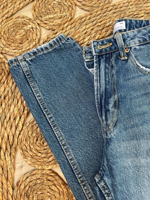 Pantalón vaquero Bershka azul