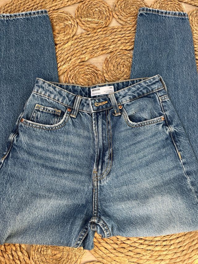 Pantalón vaquero Bershka azul