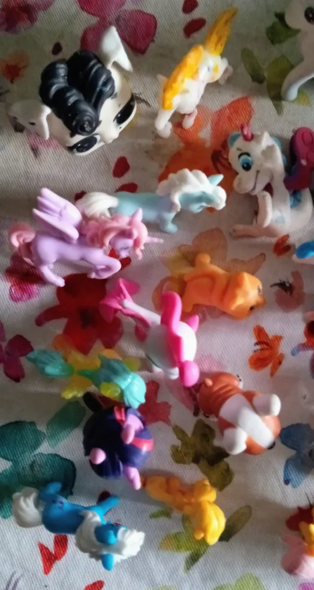 Lote 38 figuras animales varios