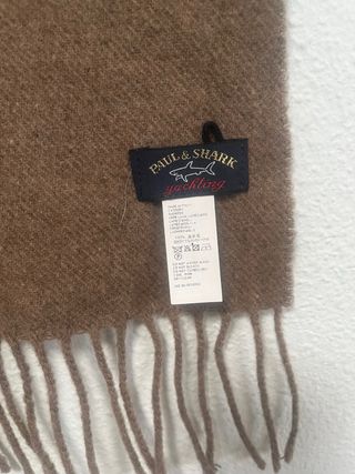 Bufanda Paul & Shark . PVP 220€ .