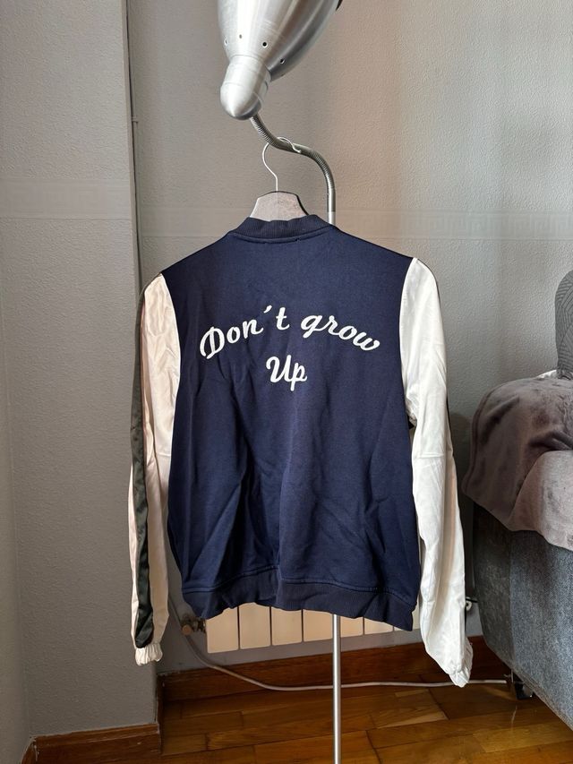 Chaqueta Zara Talla S Azul y Blanco