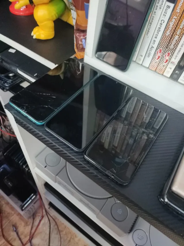 Redmi 9T, Realme C11, Xiaomi Mi 8