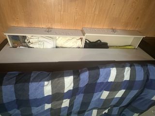 Dormitorio juvenil con cajones