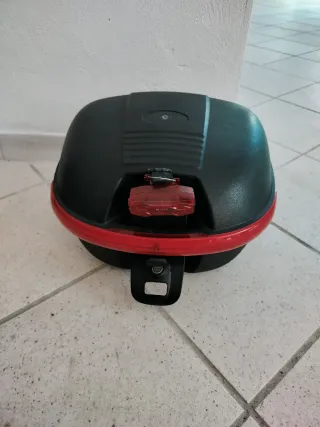 Bauletto moto con Serratura Nero/Rosso