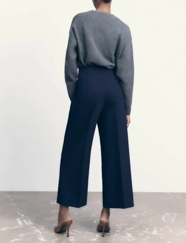 Pantalón culotte Zara azul marino