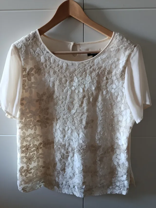 Camisa Antia bordada flores