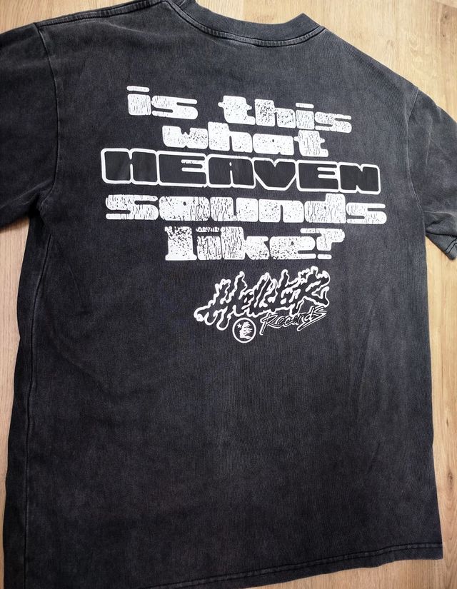 Camiseta Hellstar Oversize Washed Black