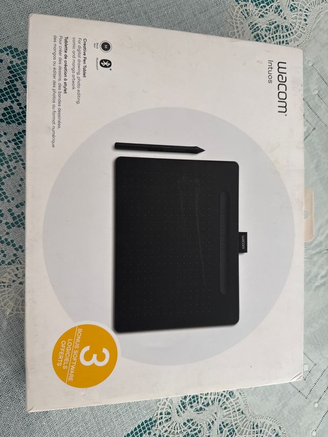 Wacom Intuos Creative Pen Tablet