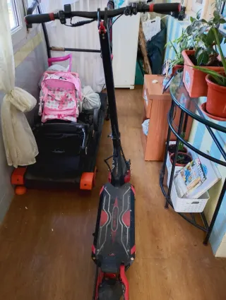 Patinete eléctrico plegable