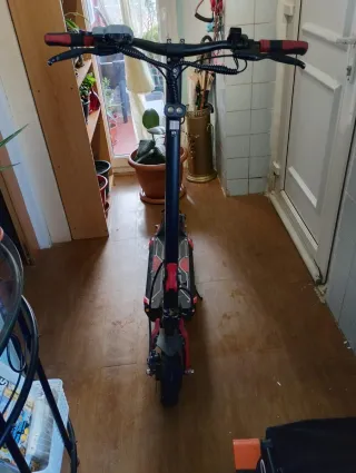 Patinete eléctrico plegable