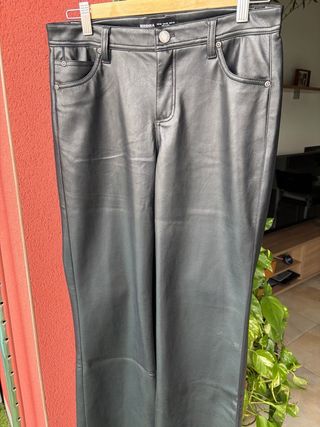 Pantalones negros efecto piel - 38 - Sin estrenar