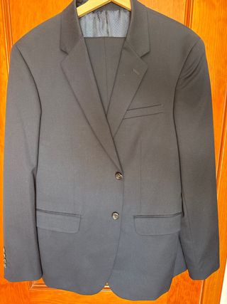 Traje azul marino hombre