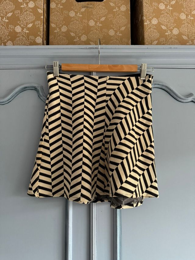 Falda Zara talla S