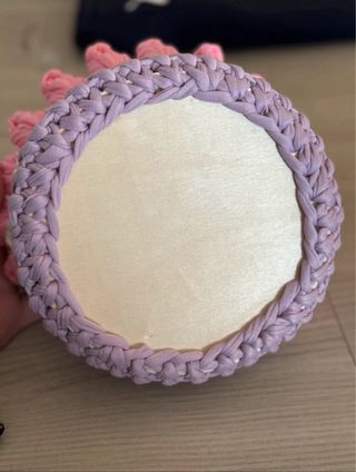 Cestino fatto a mano rosa e viola