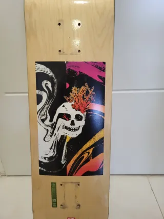 Tabla Skate Globe Mt Warning Mid 7.6". Sin ejes.