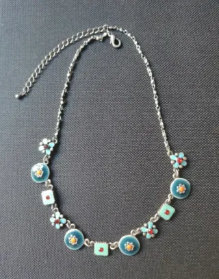 Collar plata esmaltado flores y cuadrados