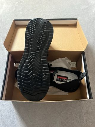 Zapatillas NASA Negras y Rojas