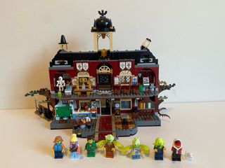 LEGO Hidden Side Instituto Newbury 70425