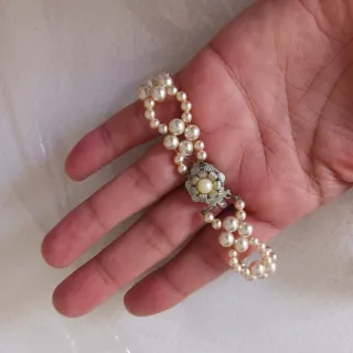 Pulsera vintage perlas y cierre