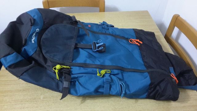 Mochila Quechua Forclaz 60L Alpinismo