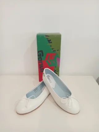 Manolitas Gorila Talla 33 Blancas