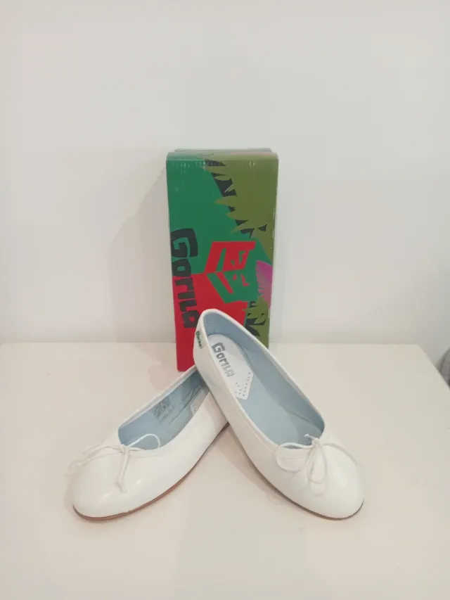 Manolitas Gorila Talla 33 Blancas