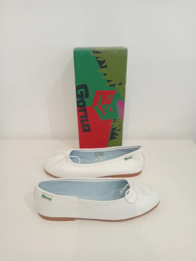 Manolitas Gorila Talla 33 Blancas