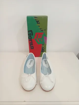 Manolitas Gorila Talla 33 Blancas