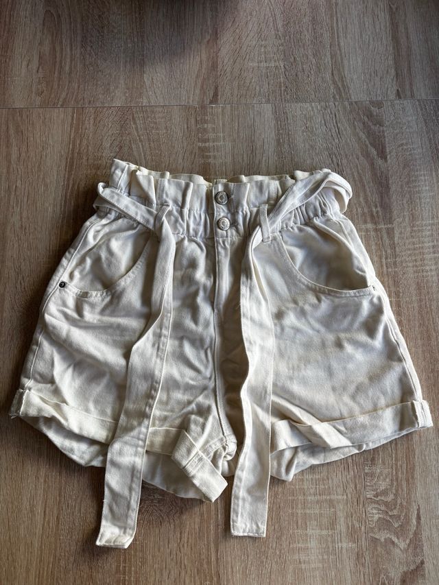 Shorts tiro alto Easy Wear blanco talla 36
