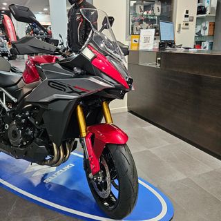 Suzuki GSX-S 1000 2024-2025
