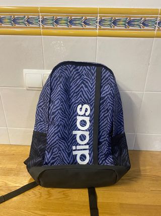 Mochila Adidas Morada y Negra