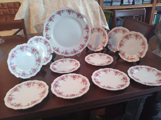 Bandeja y platos postre Bavaria porcelana rosas