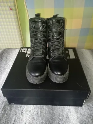 Botas militares XTI negras