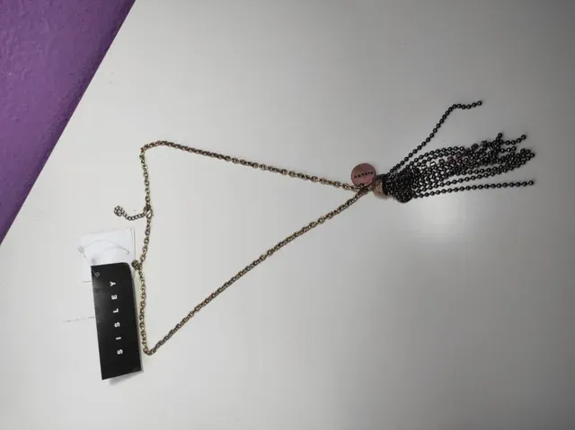 Colgante Sisley metálico con cadena