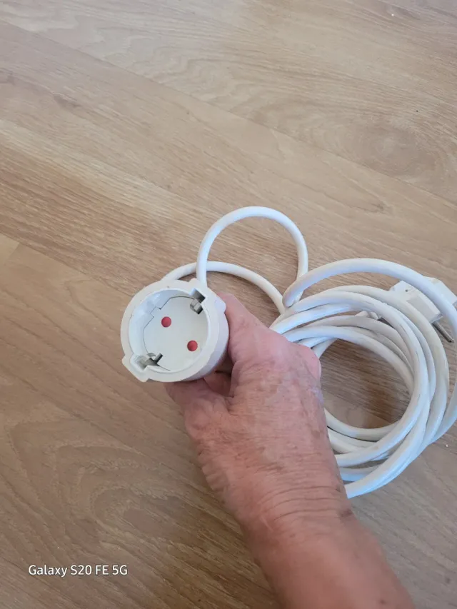 Cable alargador blanco 2 metros