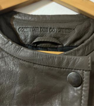 Chaqueta de cuero marrón