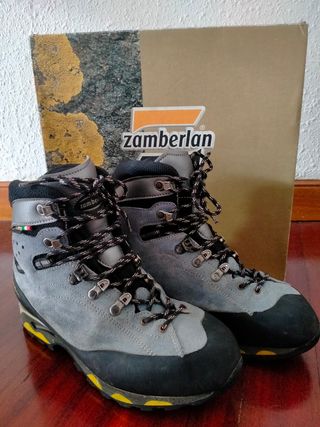 Botas de montaña Zamberlan mujer semirrígidas
