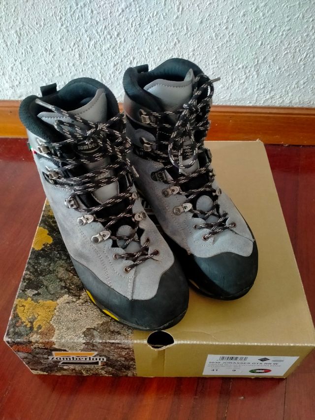 Botas de montaña Zamberlan mujer semirrígidas