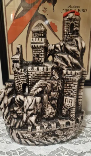 Bottiglia San Marino in ceramica