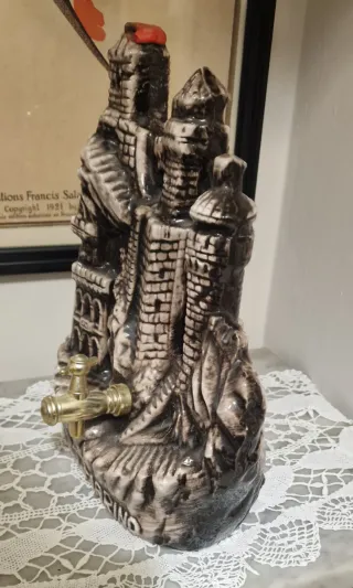 Bottiglia San Marino in ceramica