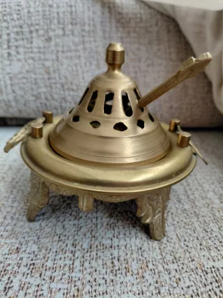 Brasero de bronce y latón