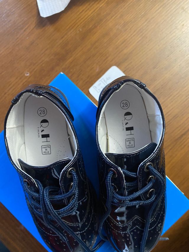 Scarpe eleganti nere lucide bambino n 28