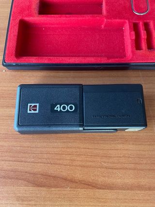 Fotocamera Kodak Ektralite 400 Vintage con Flash