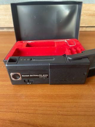 Fotocamera Kodak Ektralite 400 Vintage con Flash
