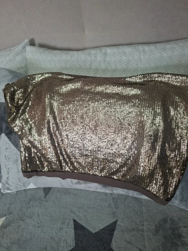 Top lentejuelas dorado talla M