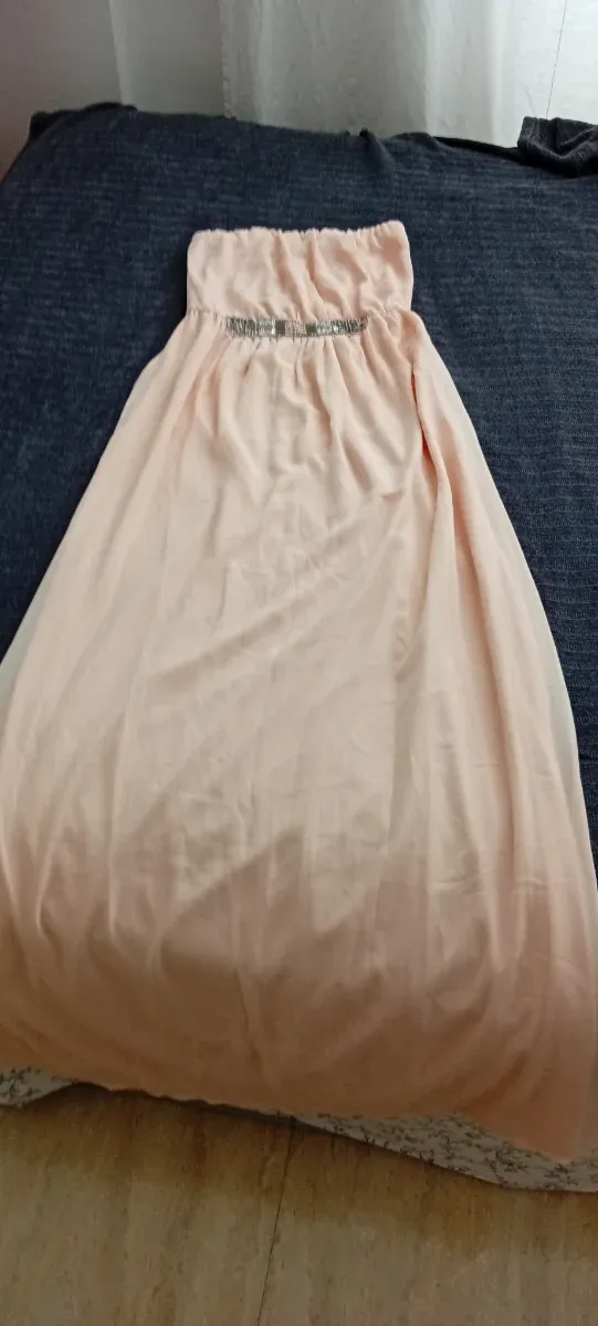 Vestido de fiesta rosa y plateado