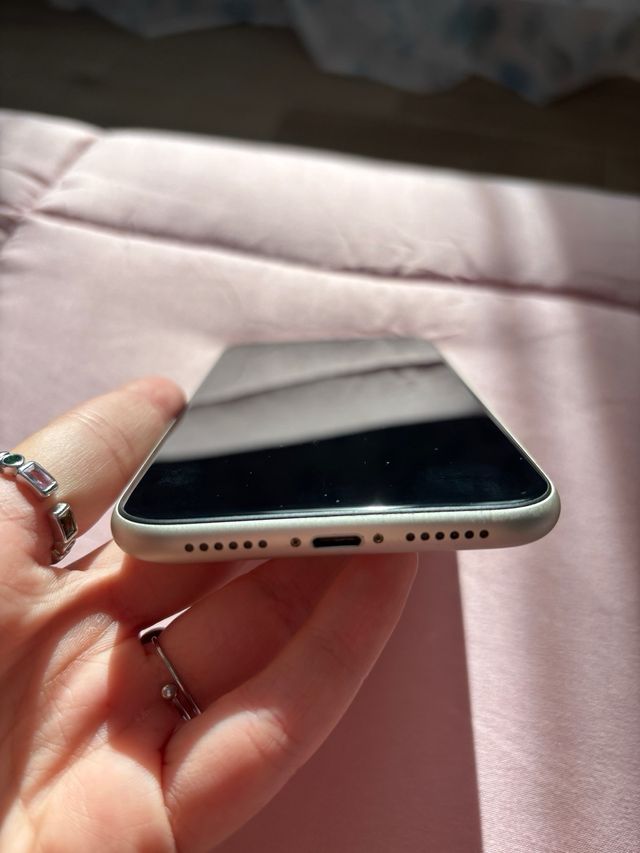 iPhone 11 64GB Blanco