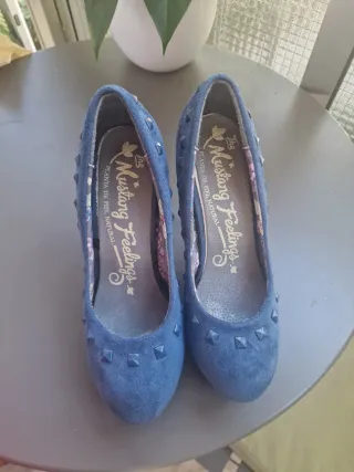 Zapatos Mustang Tacon Azul Tachuelas