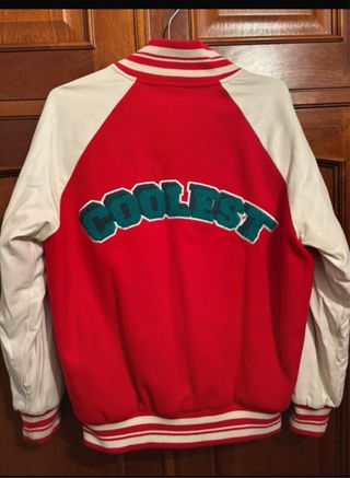 Chaqueta Béisbolera Roja Bershka Talla S