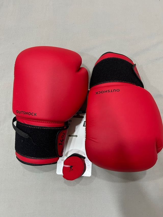 Guantes de boxeo Outshock rojos 14 oz